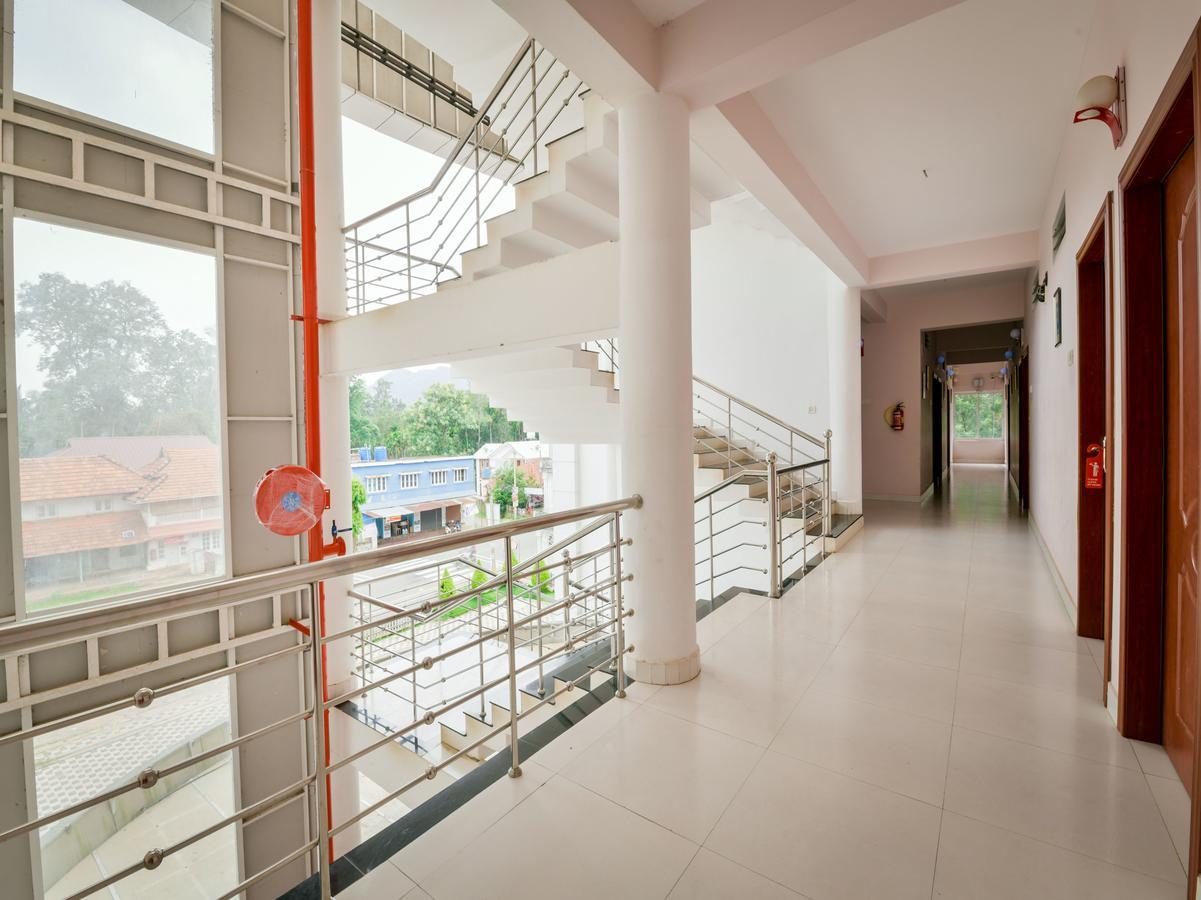 Wayanadia Resort Hotel Ambalavayal Exterior foto